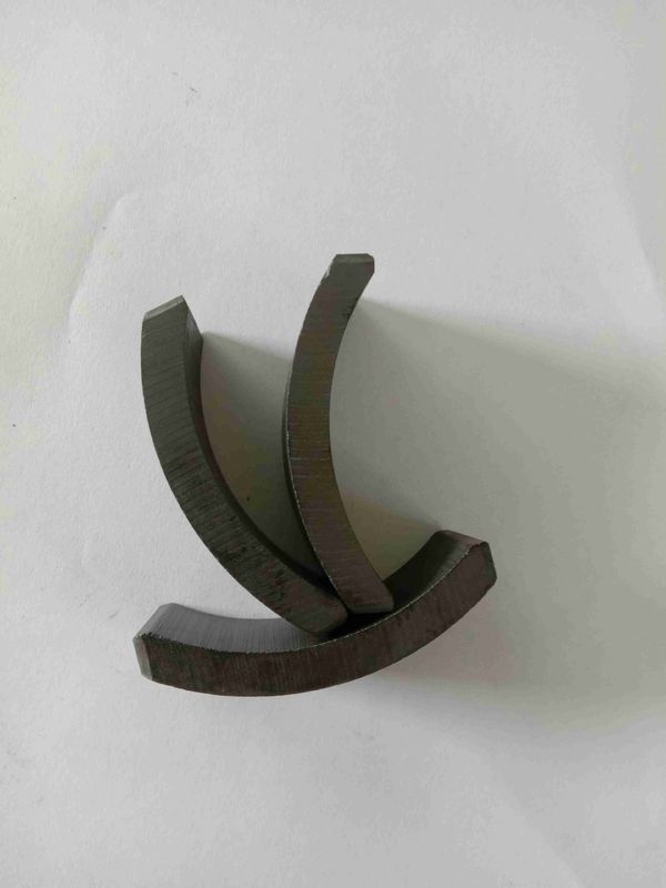 Fe2o3 Ceramic Anisotropic Ferrite Magnet